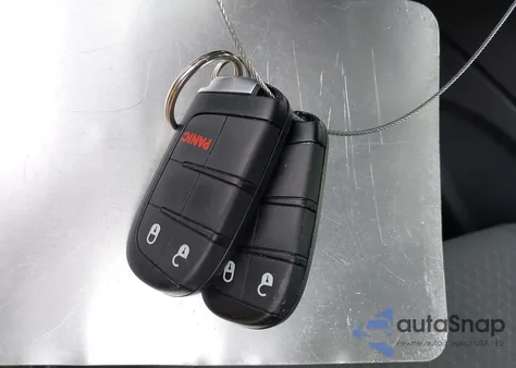 2020 Jeep Grand Cherokee Laredo E 4X4 из США, поврежденный, VIN 1C4RJFAG2LC341602